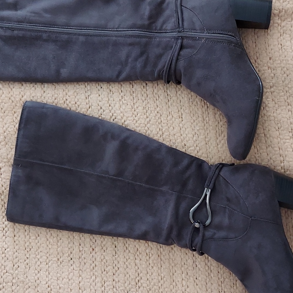 Women's boots